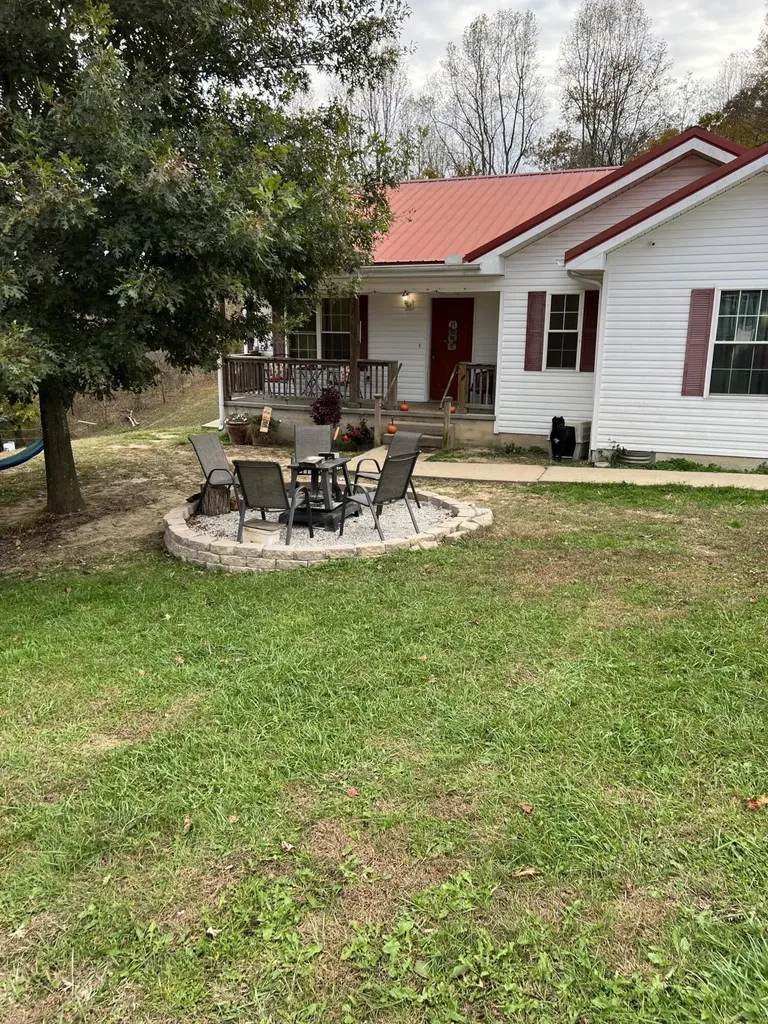 27 Maple Lick Subdivision Road Booneville KY 41314
