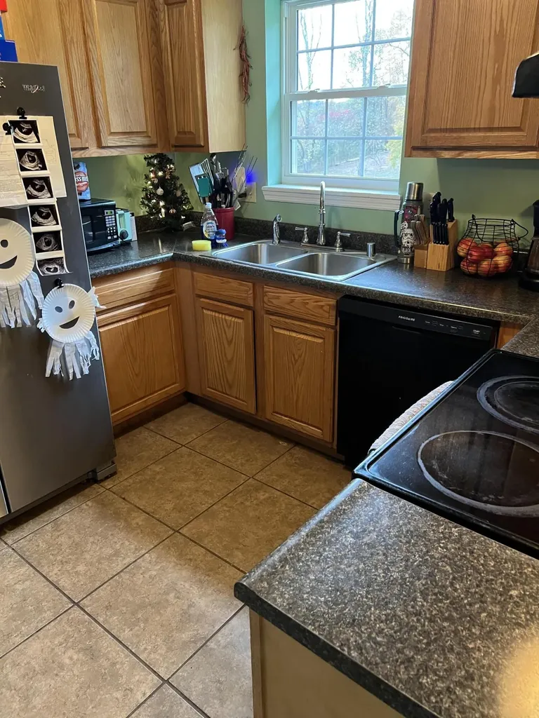 27 Maple Lick Subdivision Road Booneville KY 41314