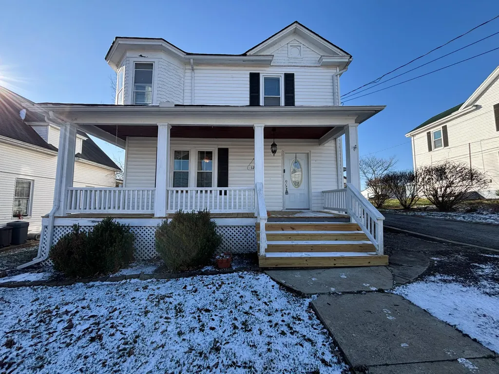 127 Mills Avenue Flemingsburg KY 41041