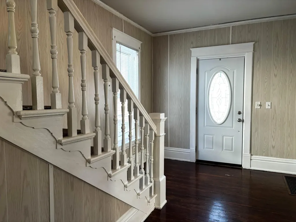 127 Mills Avenue Flemingsburg KY 41041