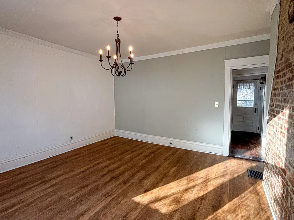 127 Mills Avenue Flemingsburg KY 41041