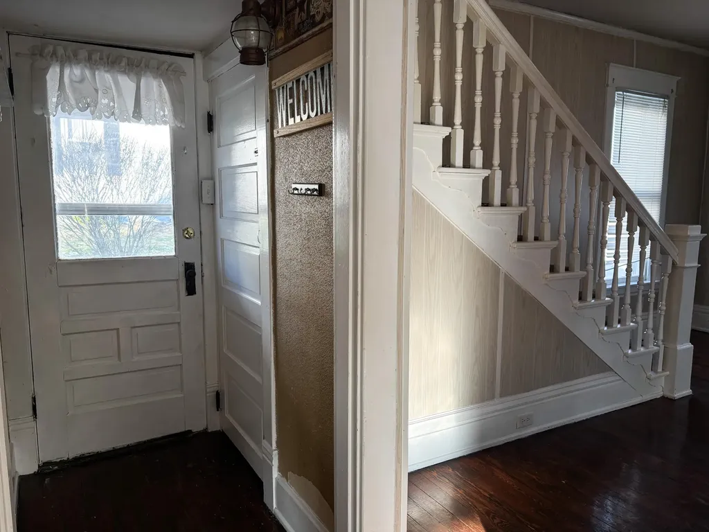 127 Mills Avenue Flemingsburg KY 41041