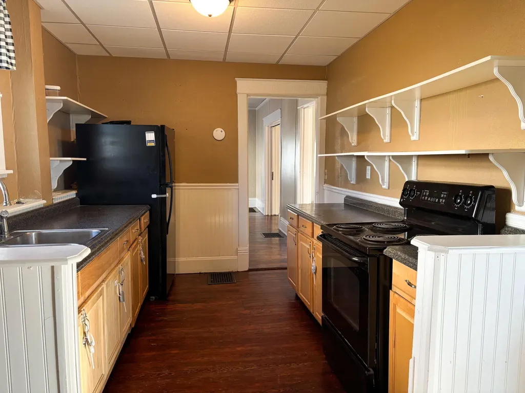 127 Mills Avenue Flemingsburg KY 41041