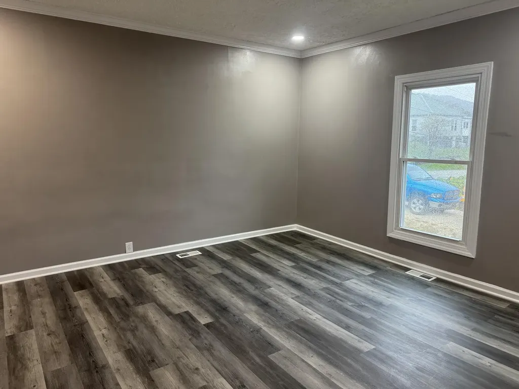 2003 Kentucky Avenue Jackson KY 41339