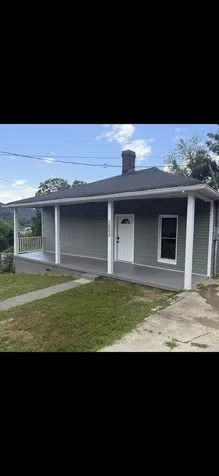 2003 Kentucky Avenue Jackson KY 41339