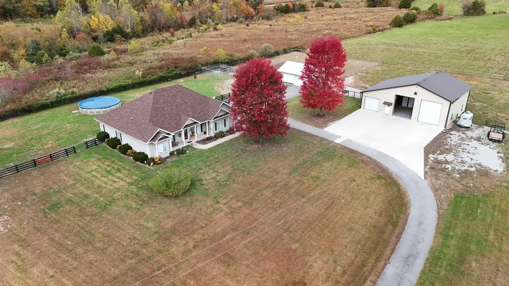 145 Hamm School Road Somerset KY 42503