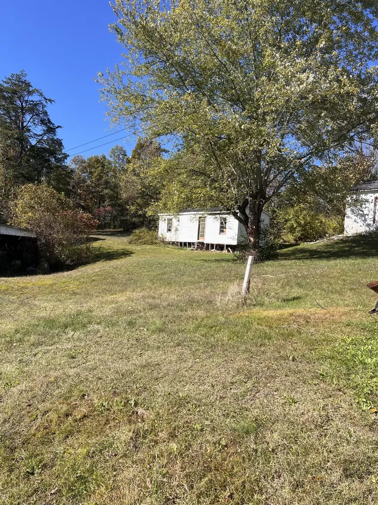 10 Beech Fork Road Clay City KY 40312