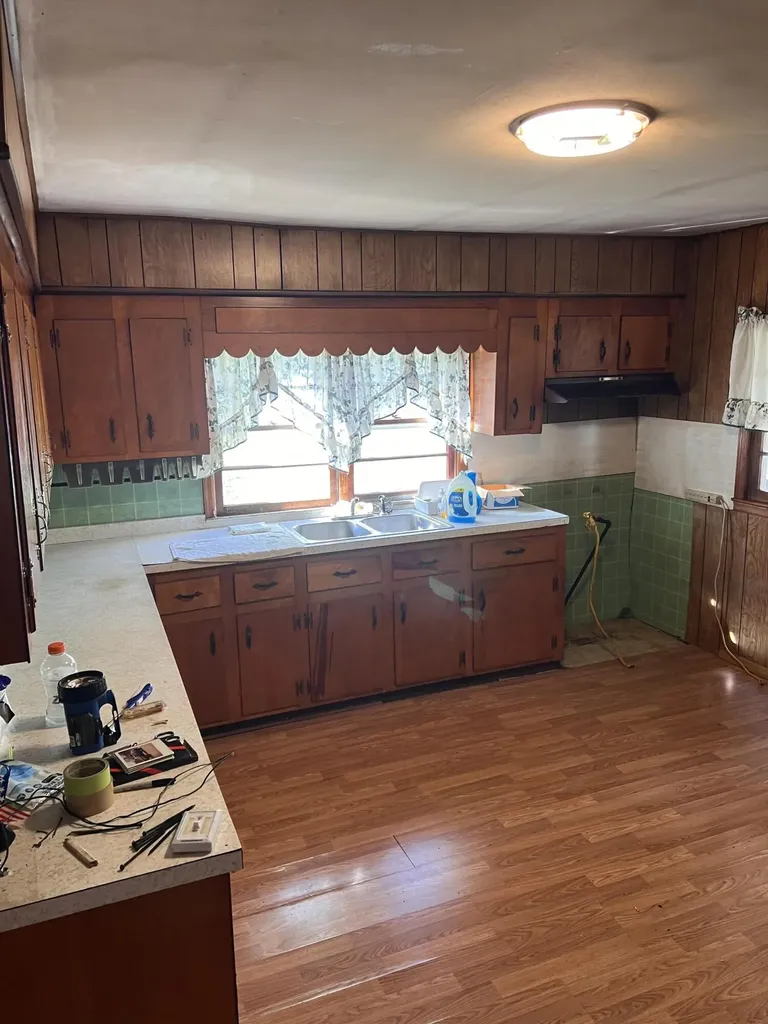 10 Beech Fork Road Clay City KY 40312