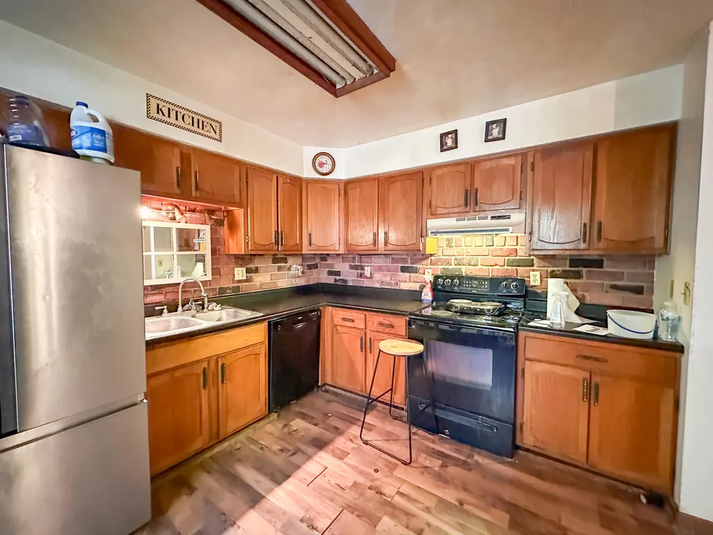 300 Baker Barr Subdivision Road Beattyville KY 41311