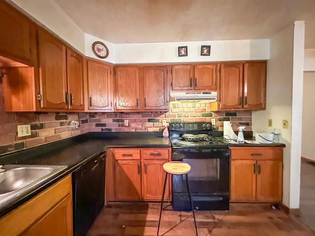 300 Baker Barr Subdivision Road Beattyville KY 41311