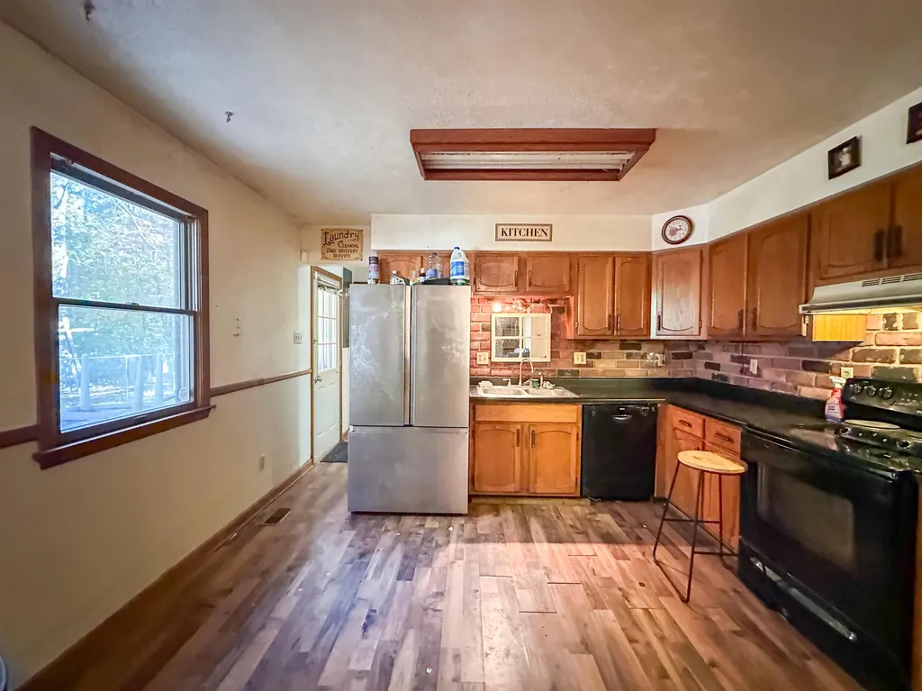 300 Baker Barr Subdivision Road Beattyville KY 41311