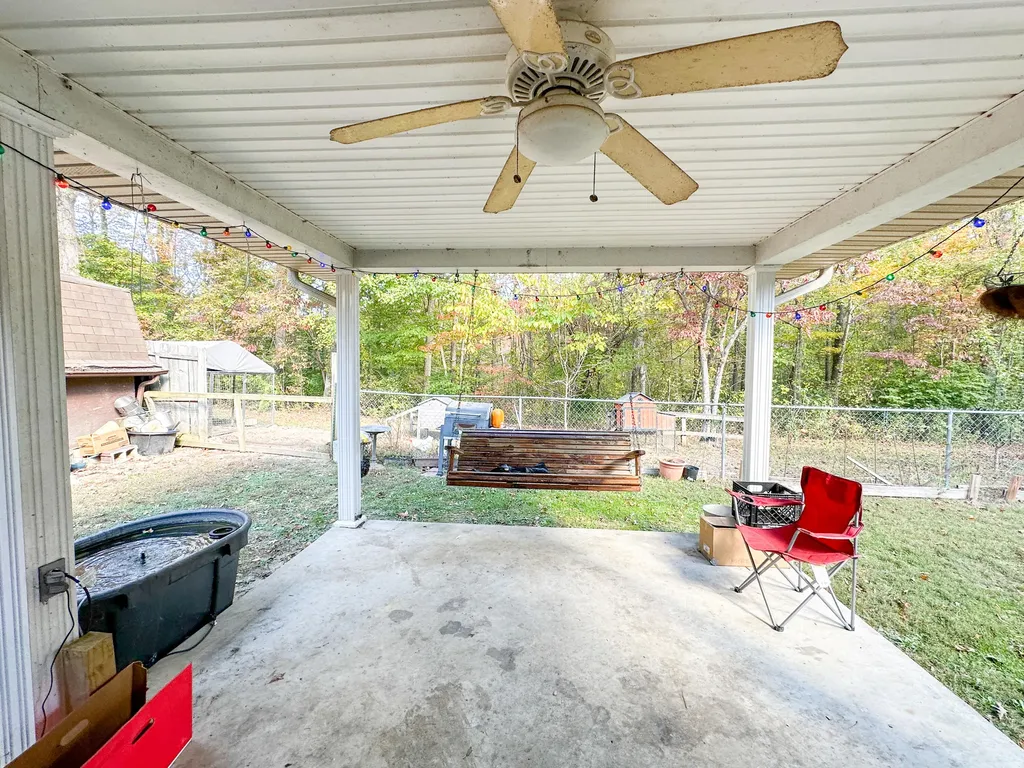 300 Baker Barr Subdivision Road Beattyville KY 41311