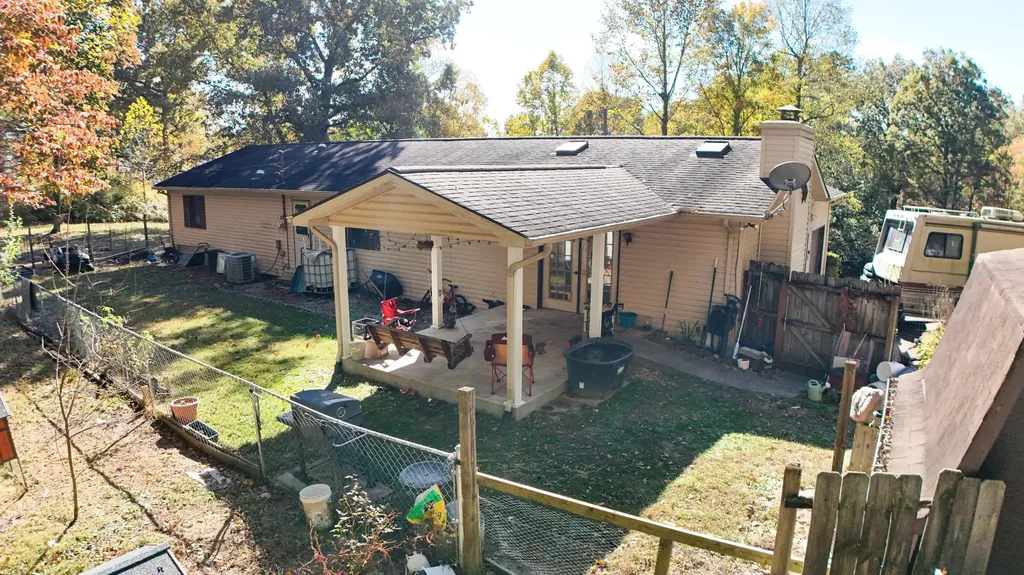 300 Baker Barr Subdivision Road Beattyville KY 41311