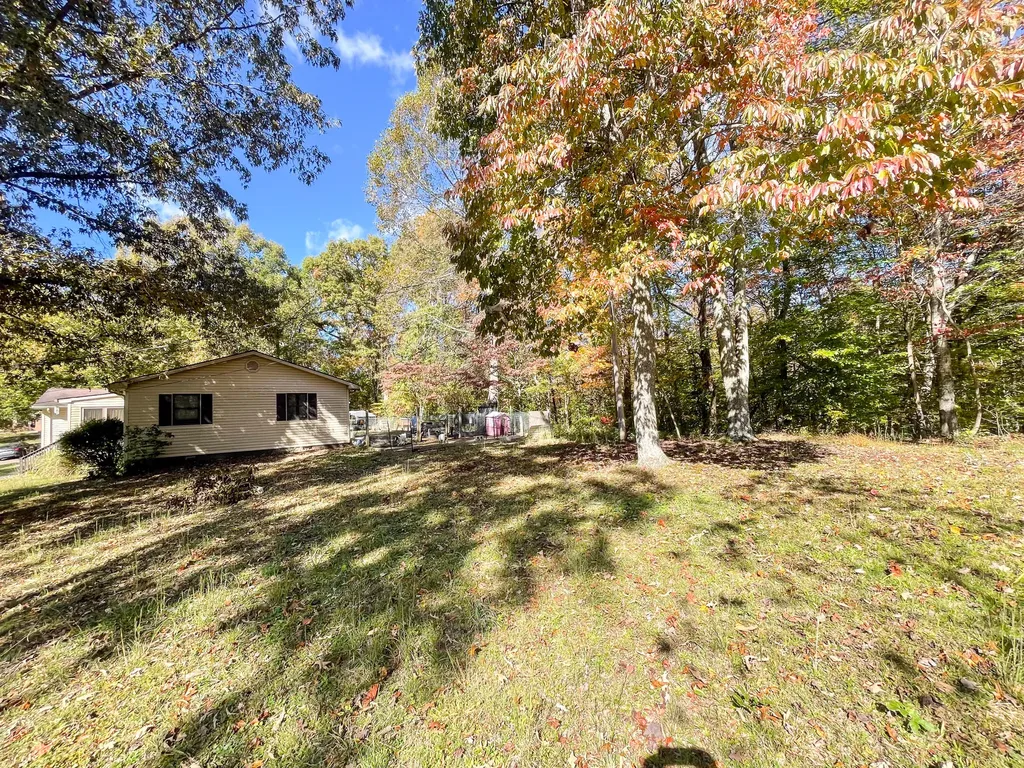 300 Baker Barr Subdivision Road Beattyville KY 41311