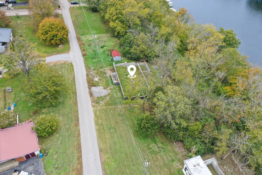 154 Cedar Lane Harrodsburg KY 40330