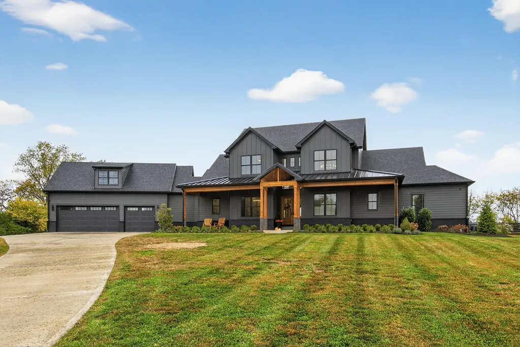 5039 Combs Ferry Road Winchester KY 40391