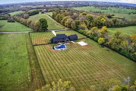 5039 Combs Ferry Road Winchester KY 40391