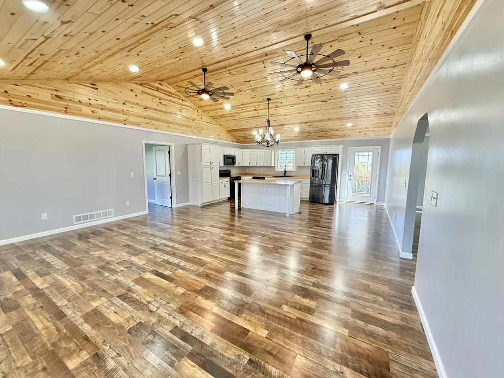 796 Hidden Acres Mount Olivet KY 41064