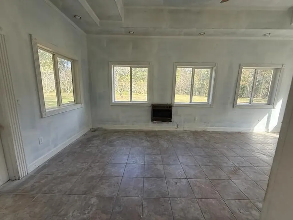 2114 S 211 Highway Salt Lick KY 40371