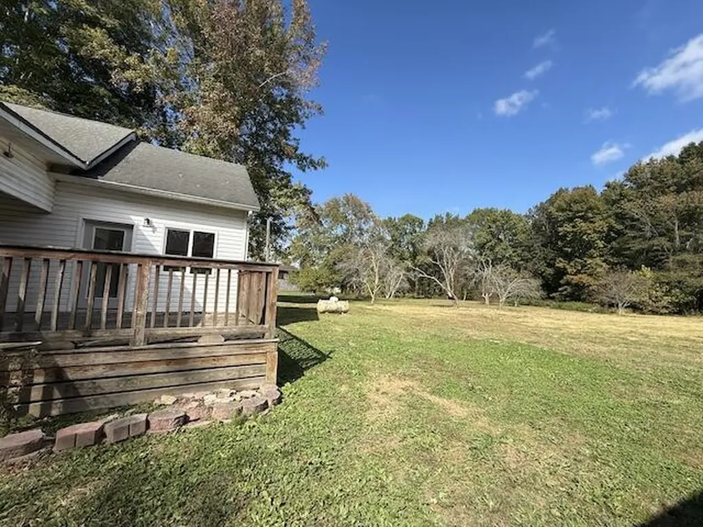 2114 S 211 Highway Salt Lick KY 40371
