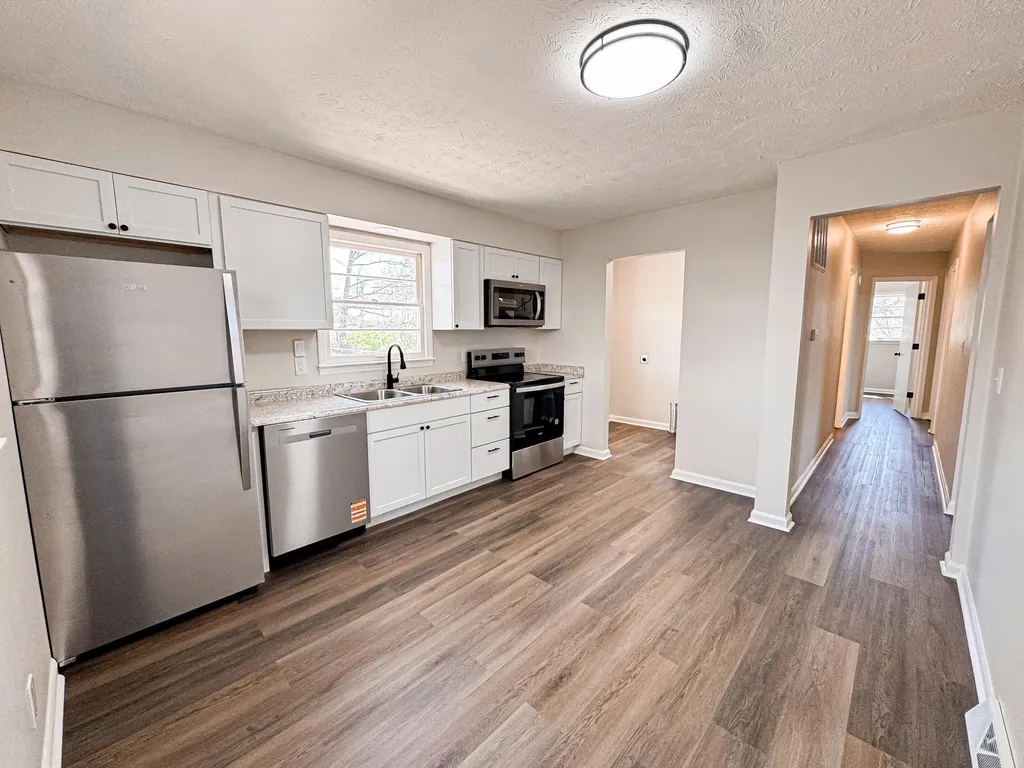 106 Coolbrook Drive Frankfort KY 40601