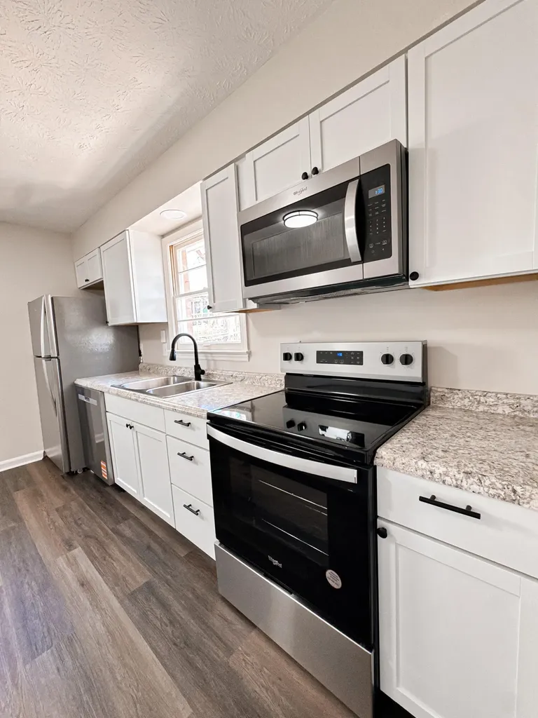106 Coolbrook Drive Frankfort KY 40601