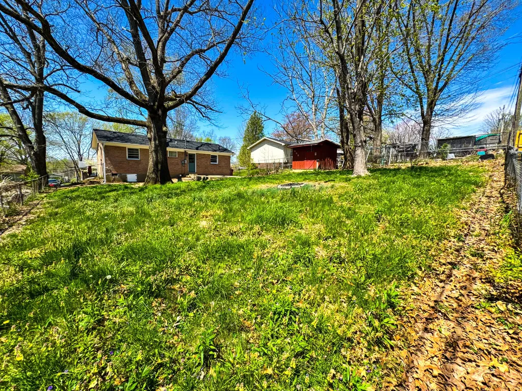 106 Coolbrook Drive Frankfort KY 40601