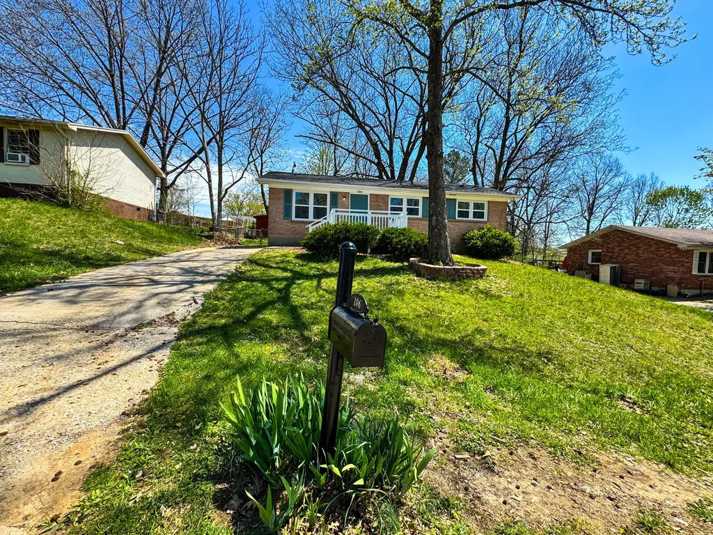 106 Coolbrook Drive Frankfort KY 40601