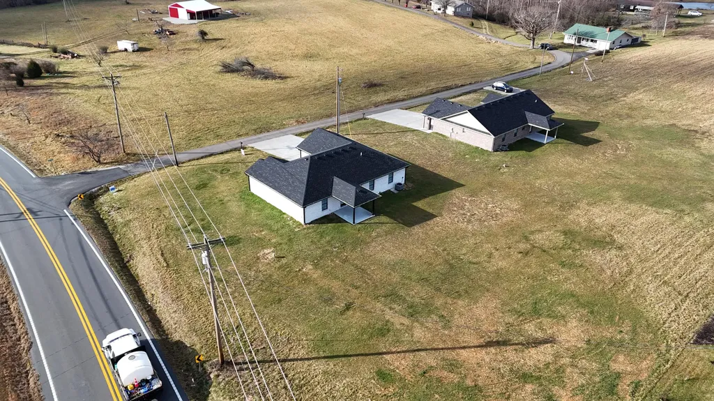 20 J's Lane London KY 40741