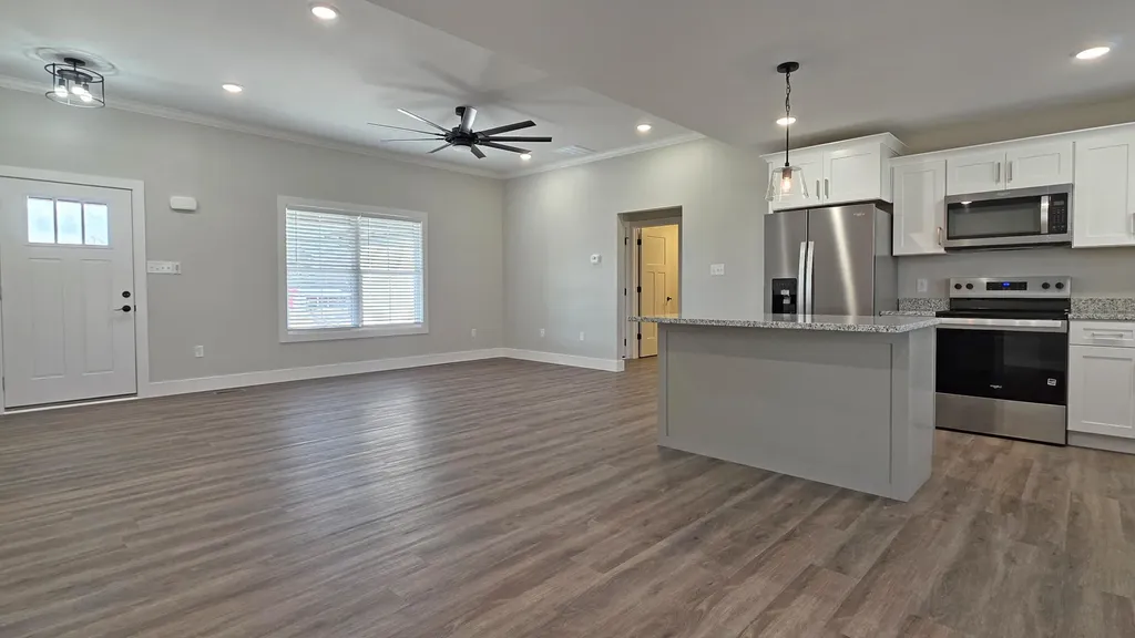 20 J's Lane London KY 40741