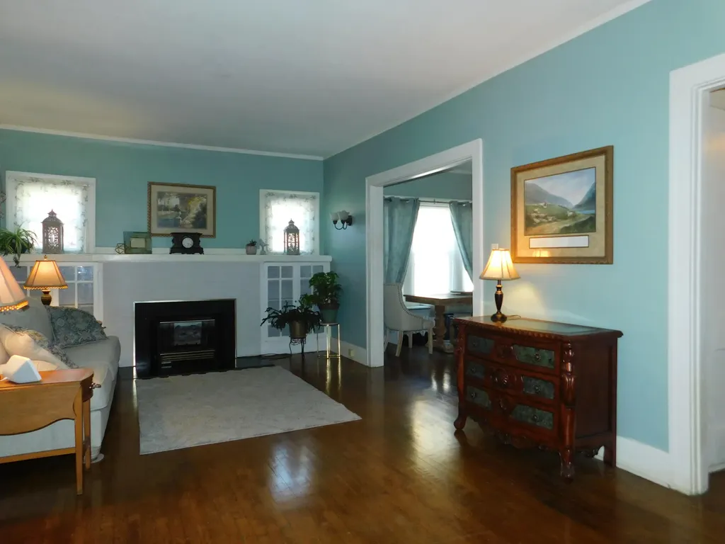 208 N Main Street Harlan KY 40831