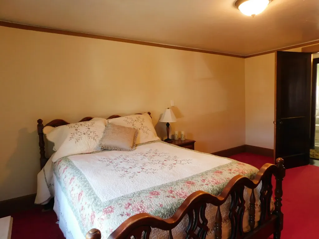 208 N Main Street Harlan KY 40831