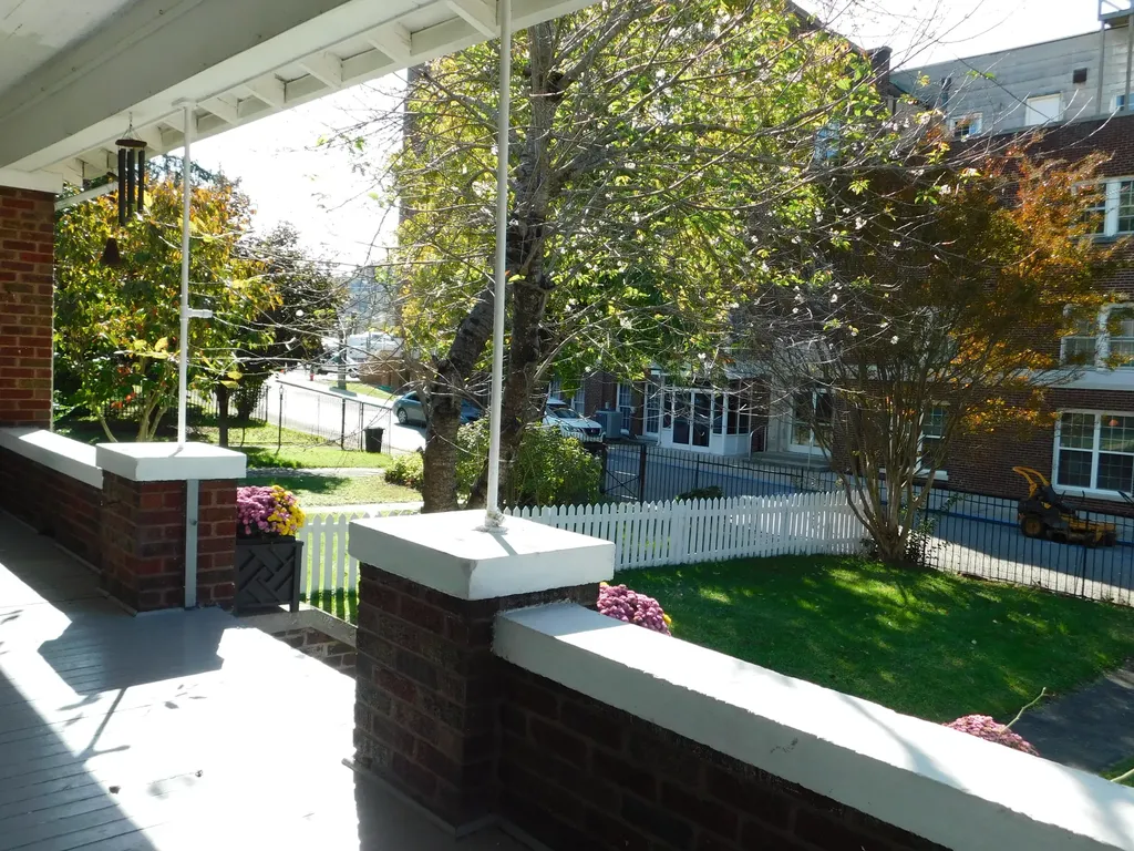 208 N Main Street Harlan KY 40831