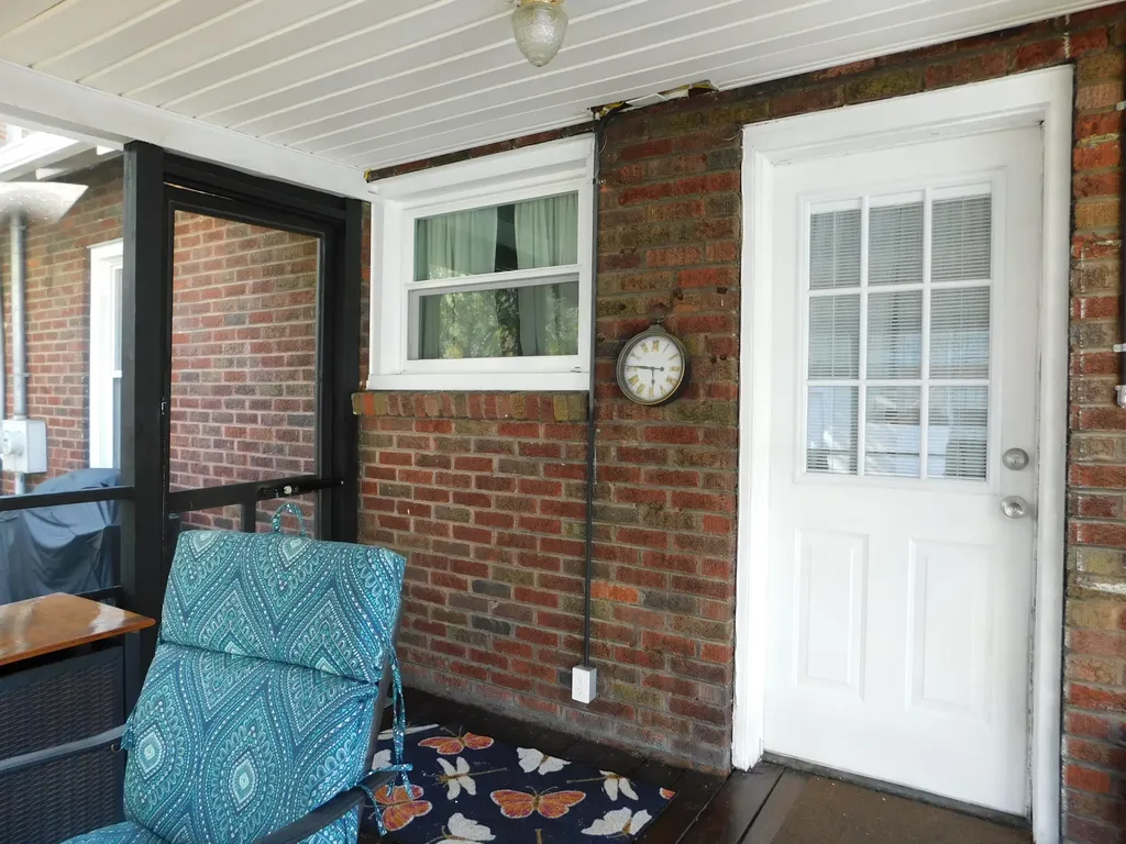 208 N Main Street Harlan KY 40831