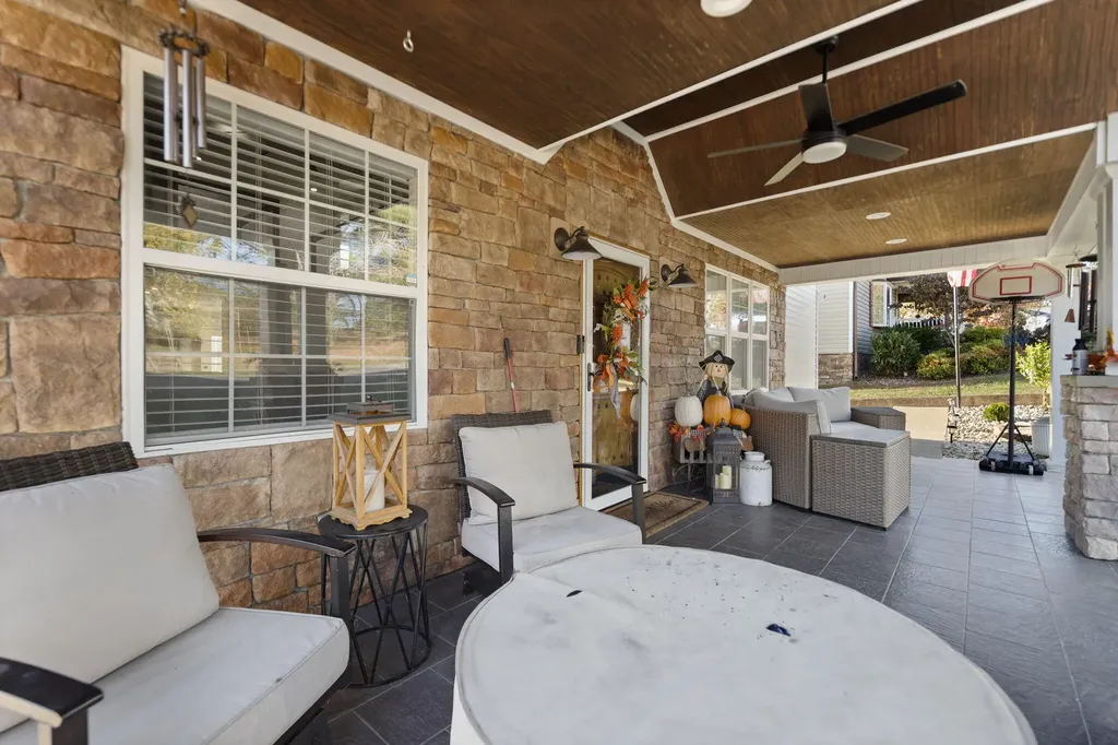 1605 Gordon Hill Pike Corbin KY 40701