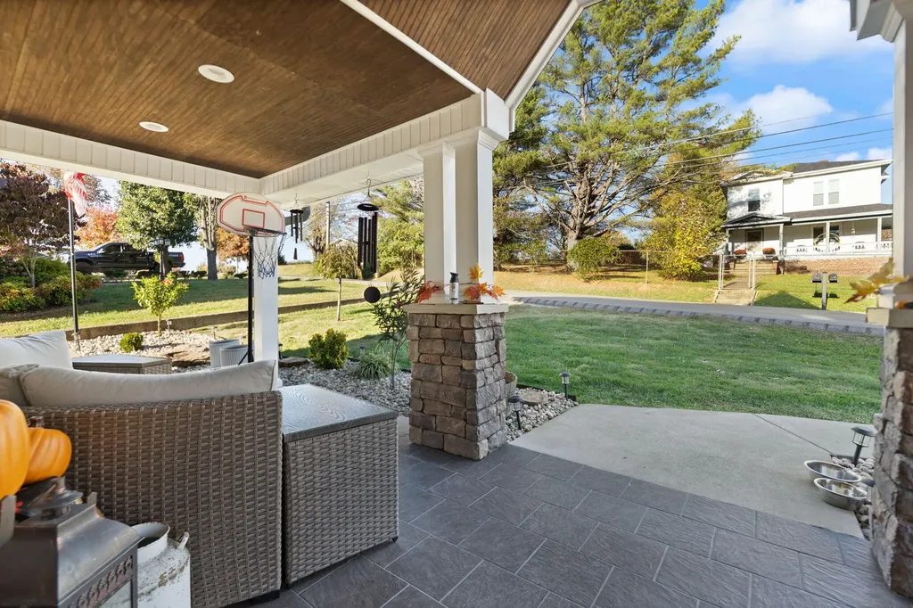 1605 Gordon Hill Pike Corbin KY 40701