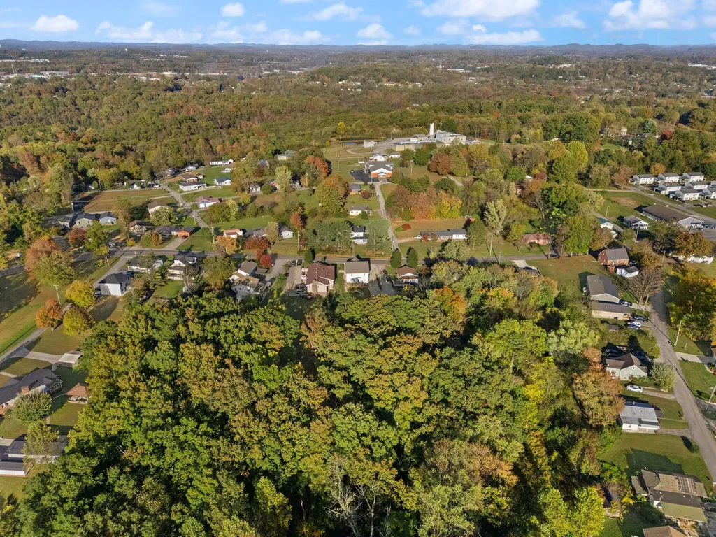 1605 Gordon Hill Pike Corbin KY 40701