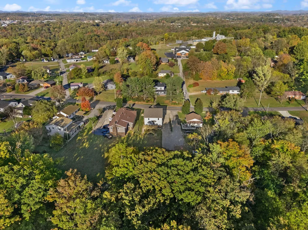 1605 Gordon Hill Pike Corbin KY 40701