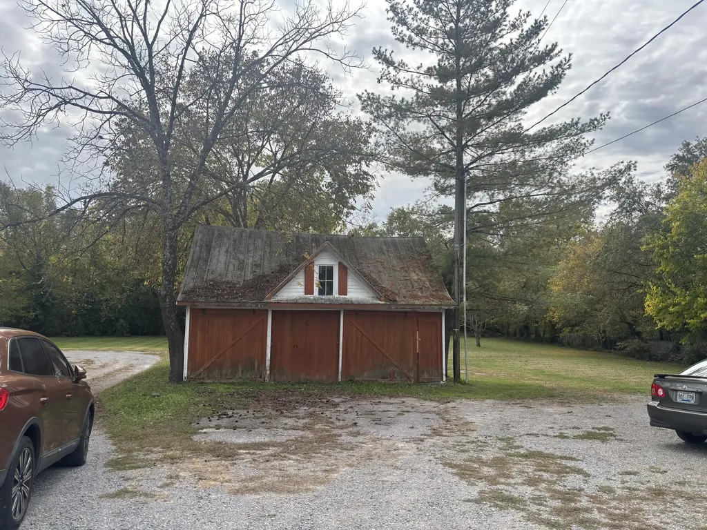 405 W Main Street Stanford KY 40484