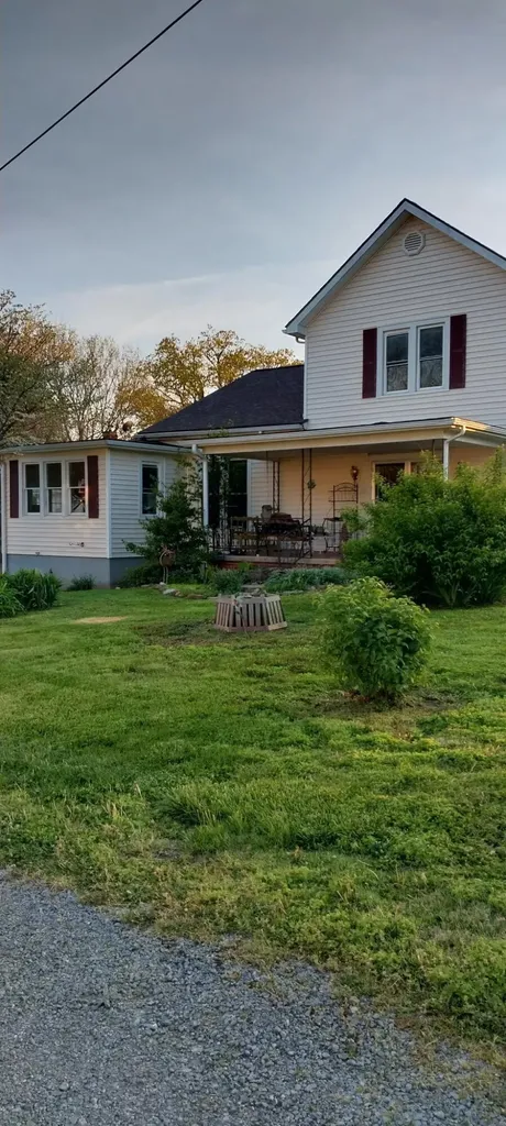 405 W Main Street Stanford KY 40484