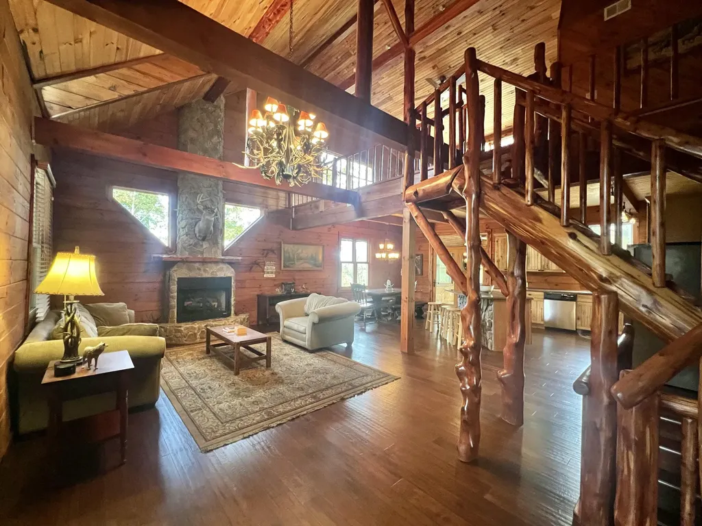 935 Clifty Creek Road Jamestown KY 42629