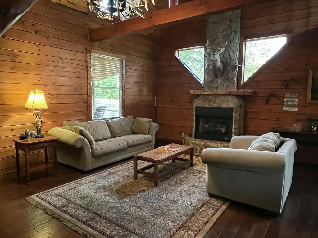 935 Clifty Creek Road Jamestown KY 42629