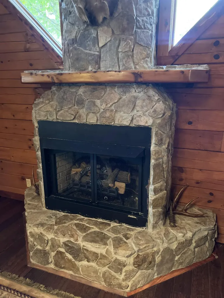 935 Clifty Creek Road Jamestown KY 42629