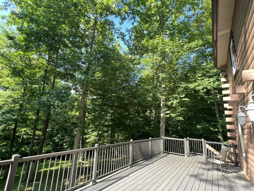 935 Clifty Creek Road Jamestown KY 42629