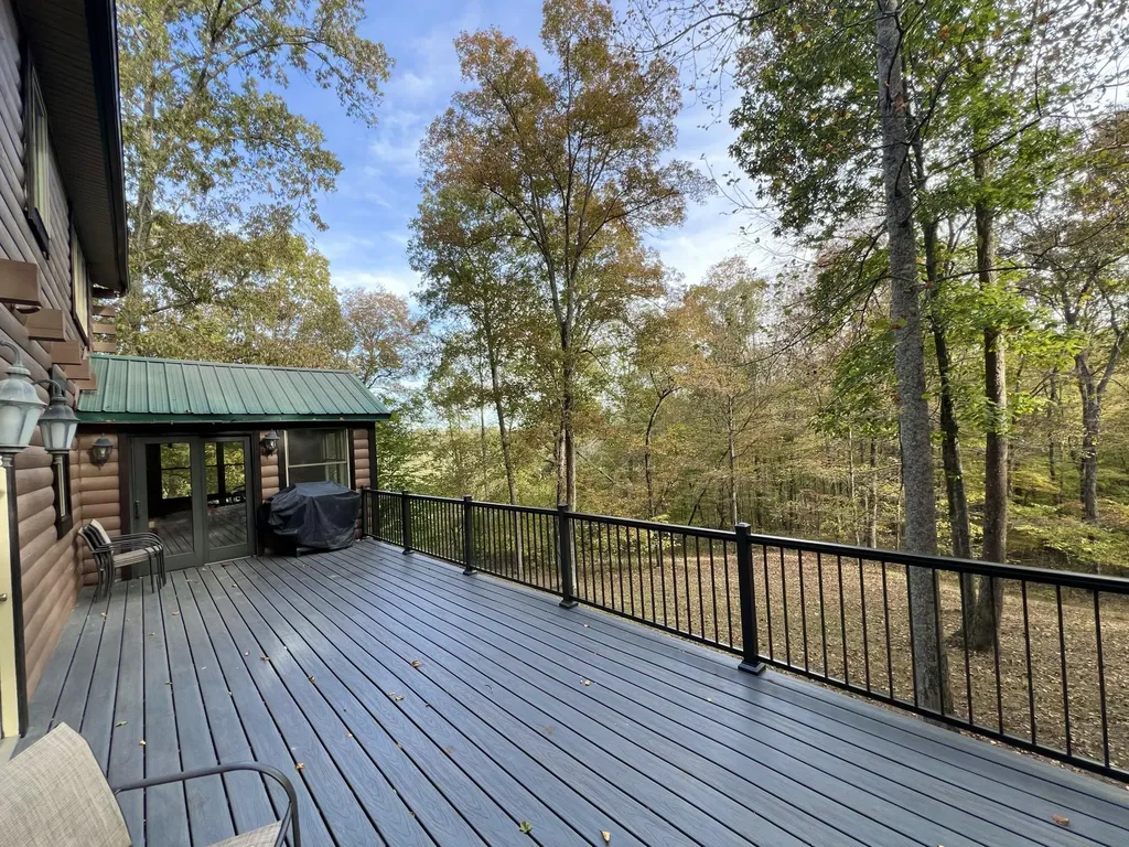 935 Clifty Creek Road Jamestown KY 42629