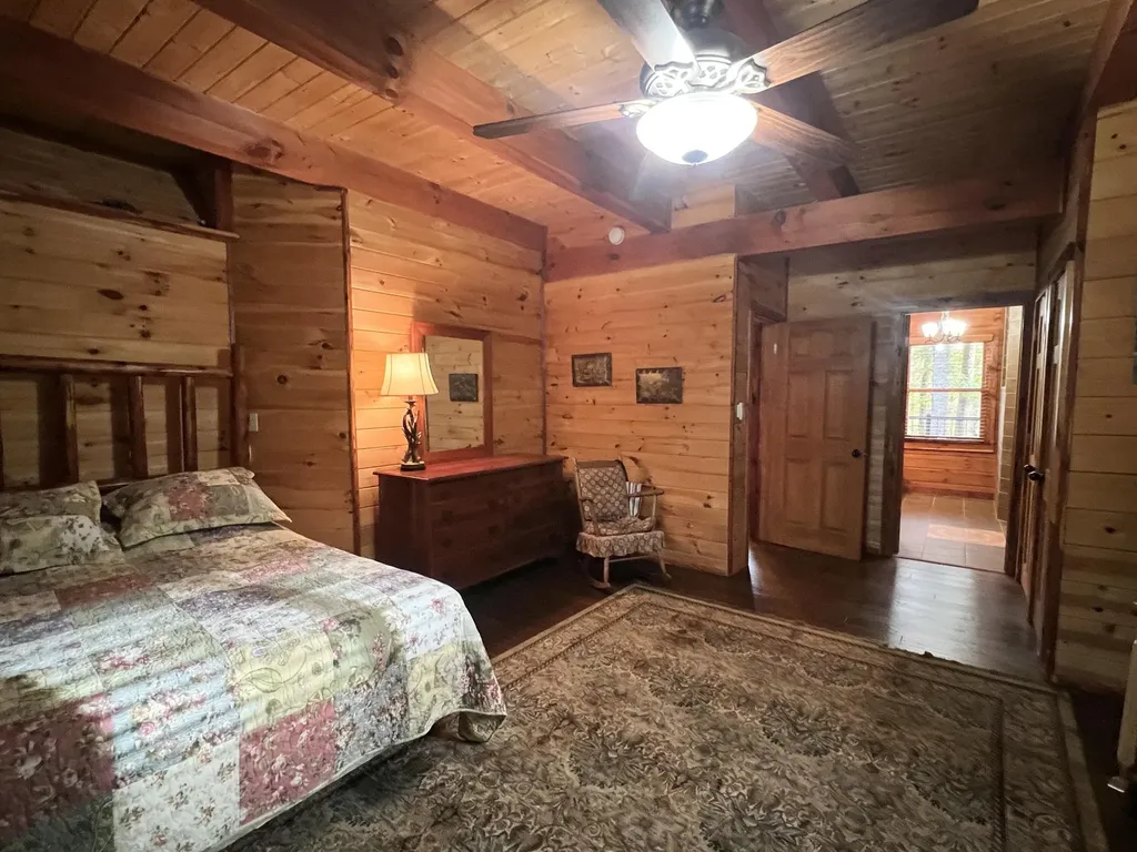 935 Clifty Creek Road Jamestown KY 42629