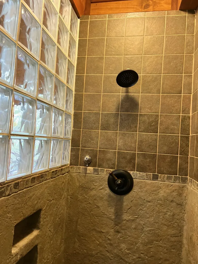 935 Clifty Creek Road Jamestown KY 42629
