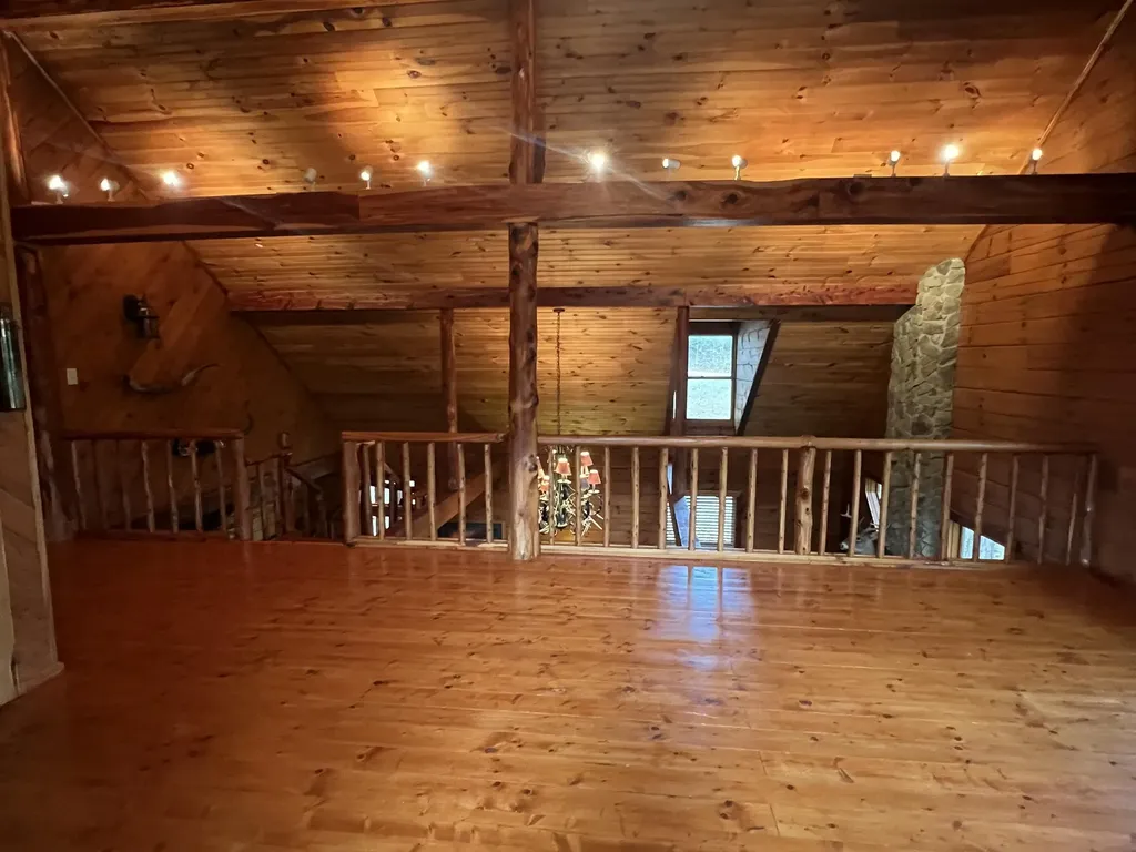 935 Clifty Creek Road Jamestown KY 42629