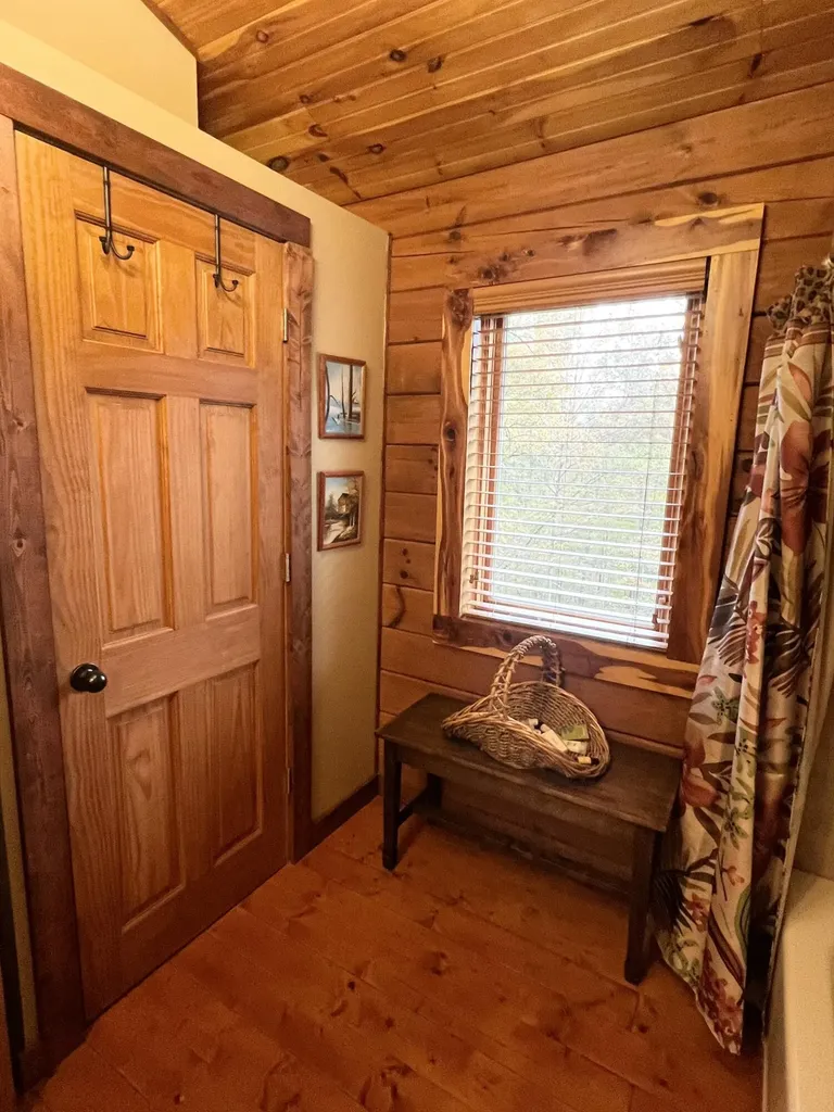 935 Clifty Creek Road Jamestown KY 42629