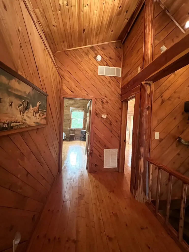 935 Clifty Creek Road Jamestown KY 42629